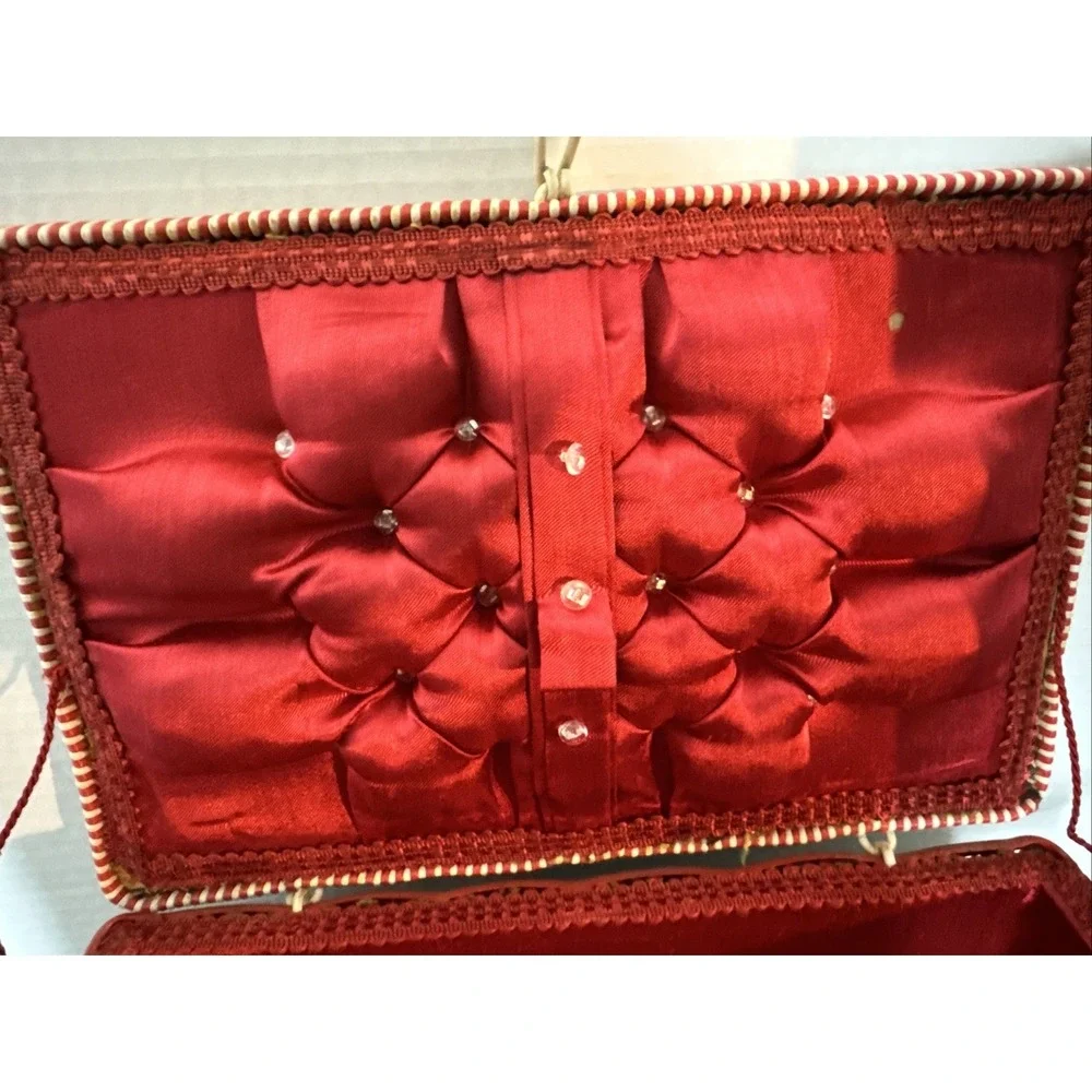 Vintage Woven Floral Sewing Basket Tray Tapestry 11